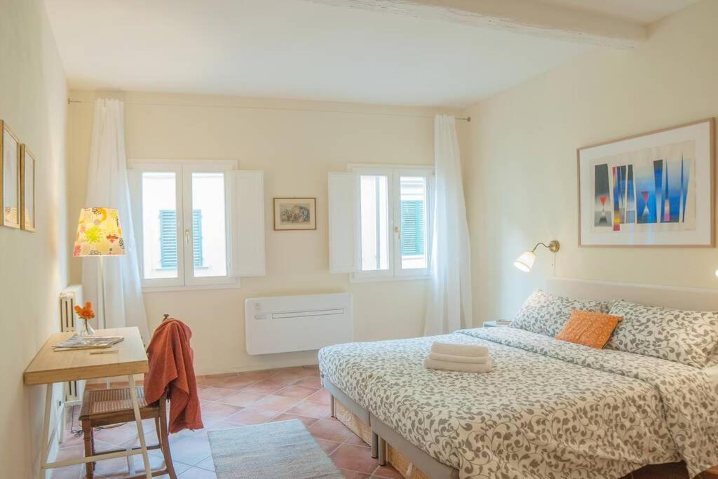 Cozy Macci Flat 4 People Near Santa Croce Square Lejlighed Firenze Eksteriør billede